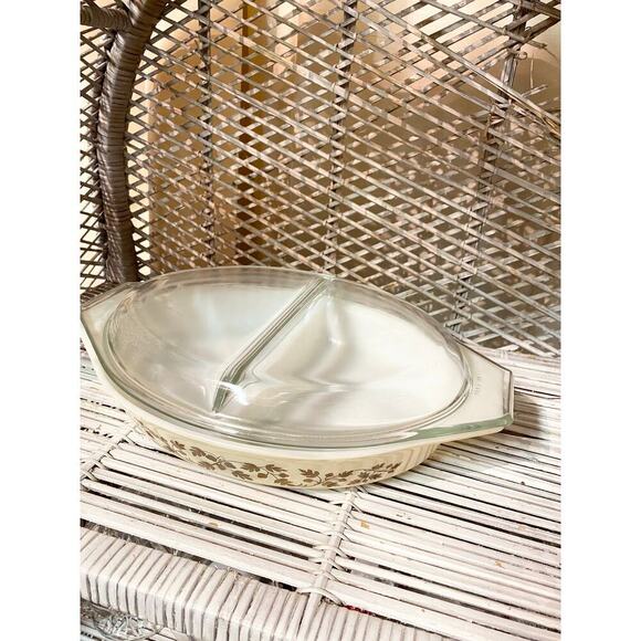 Vintage Pyrex Golden Acorn, Divided Casserole, Gold Oak Leaves and Acorns - Picture 2 of 8